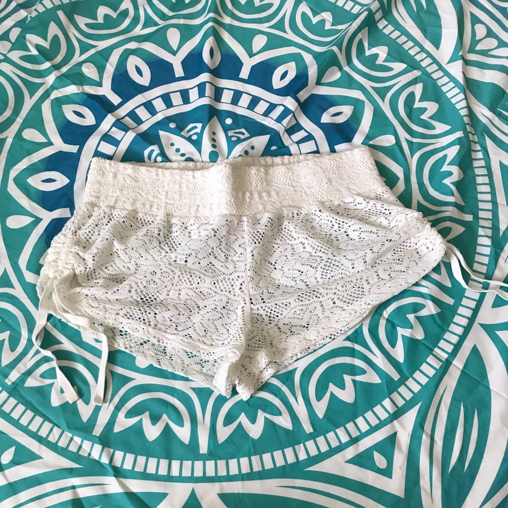 Xhilaration shorts